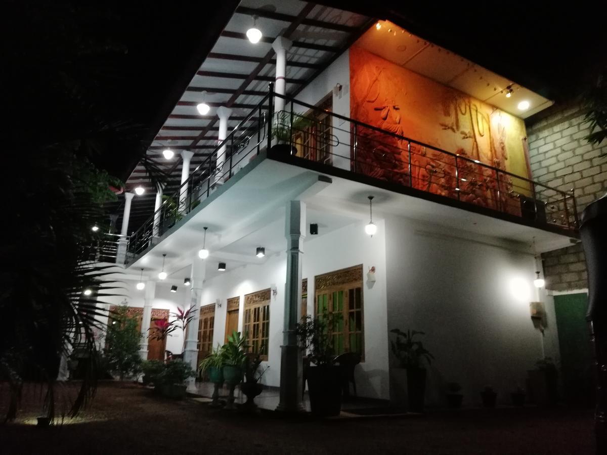 Lak View Family Resort Dambulla Buitenkant foto