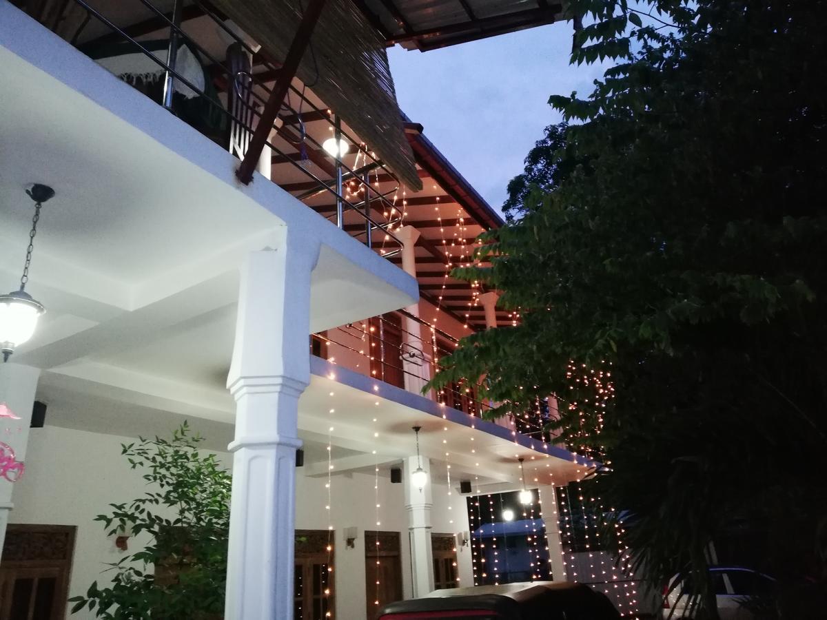 Lak View Family Resort Dambulla Buitenkant foto