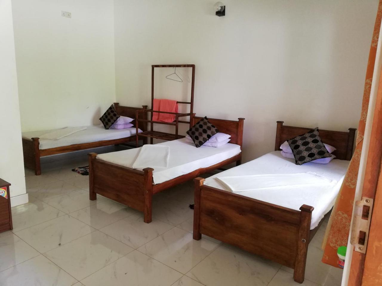 Lak View Family Resort Dambulla Buitenkant foto