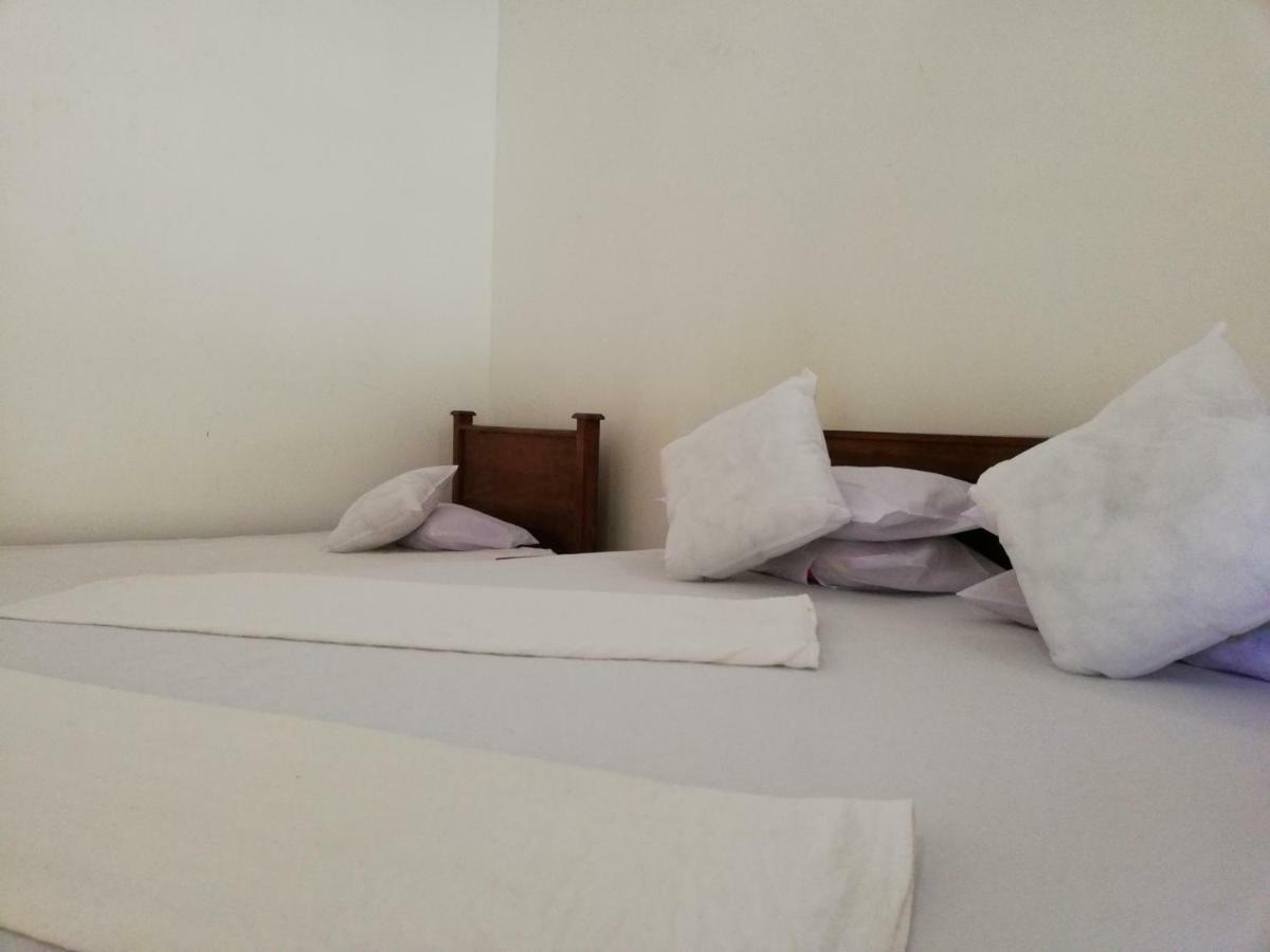 Lak View Family Resort Dambulla Buitenkant foto