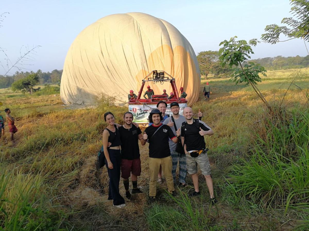 Lak View Family Resort Dambulla Buitenkant foto